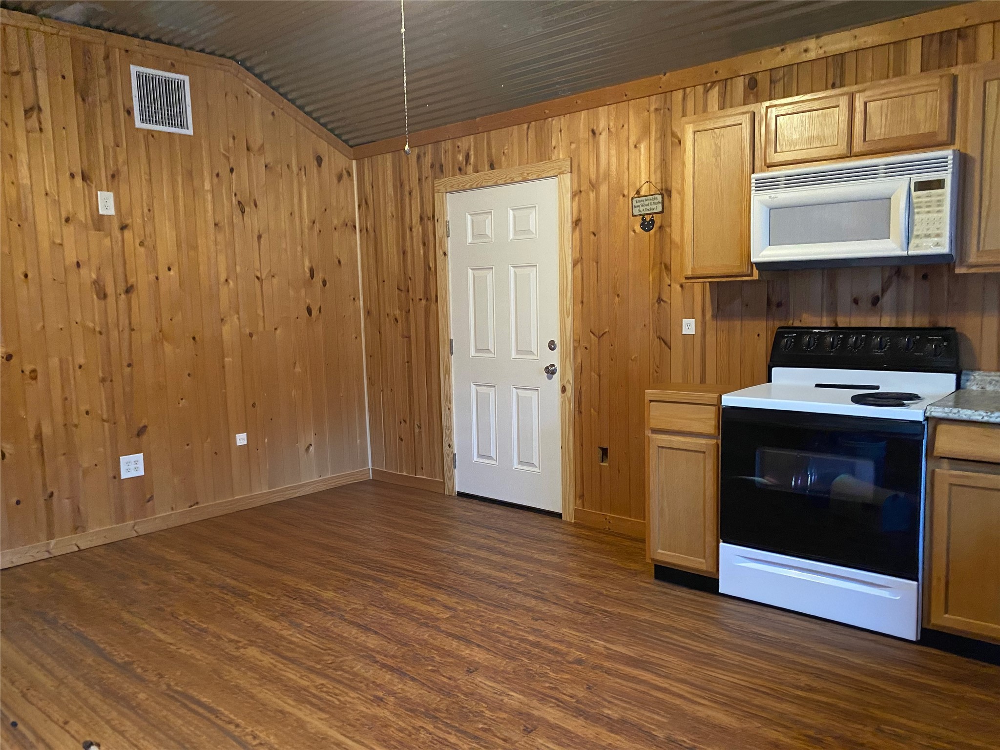 1250 County Road 4120 Bonham TX 75418