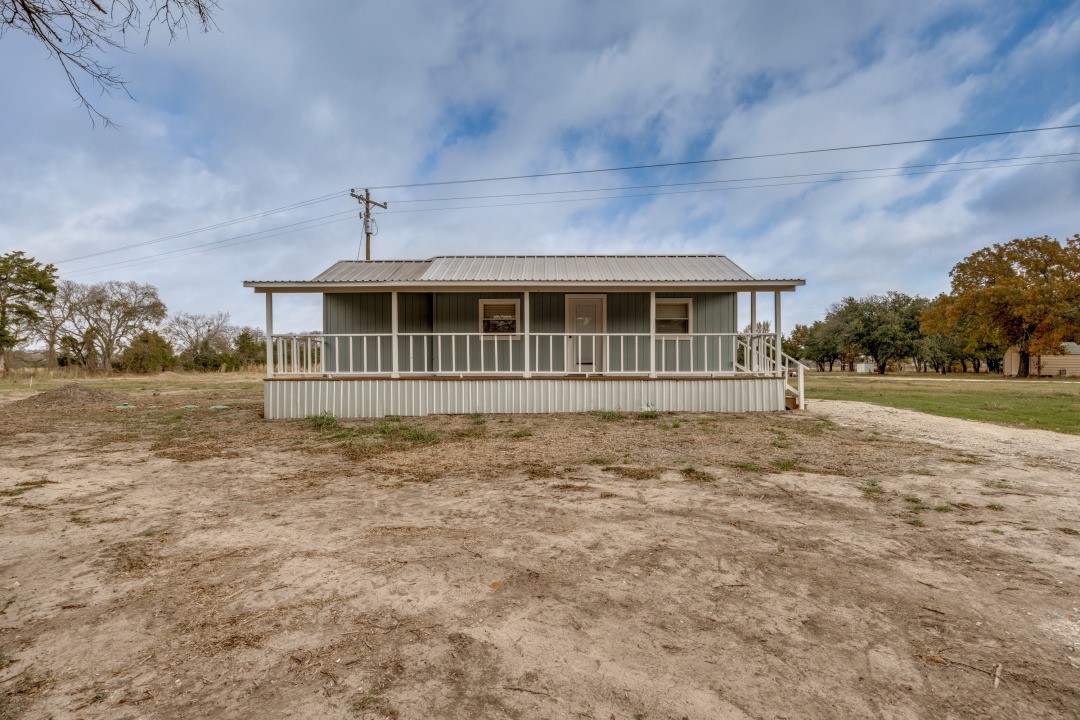 1250 County Road 4120 Bonham TX 75418