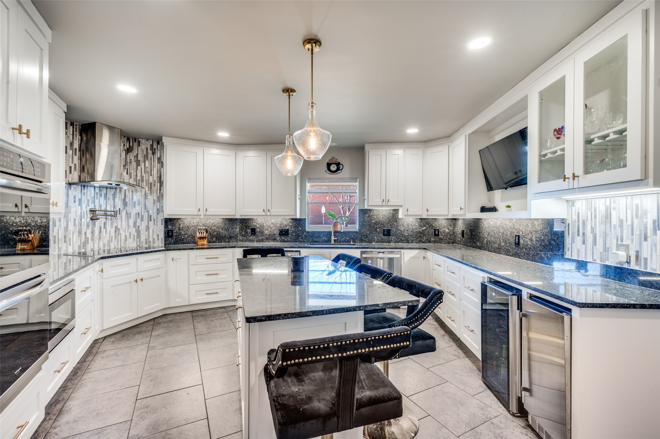 1202 S Lindsay Street Gainesville TX 76240