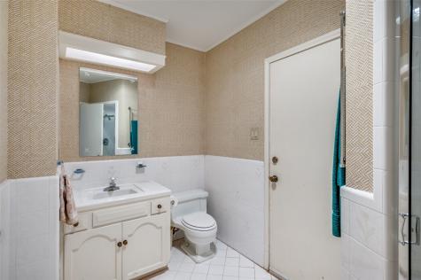 1202 S Lindsay Street Gainesville TX 76240