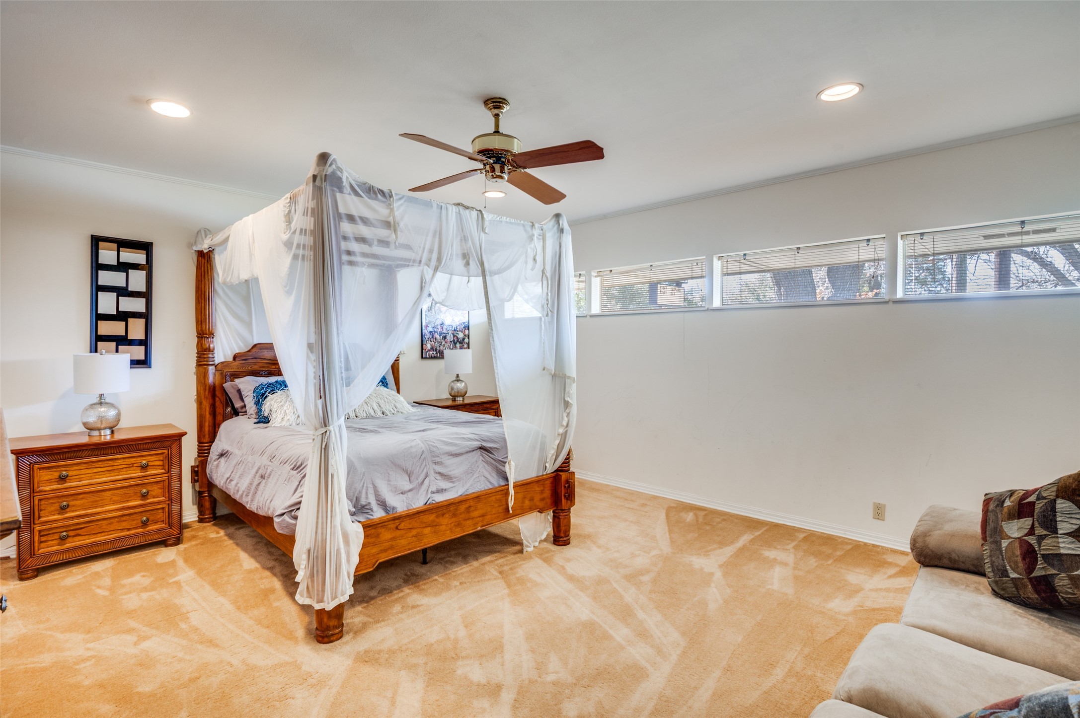 1202 S Lindsay Street Gainesville TX 76240