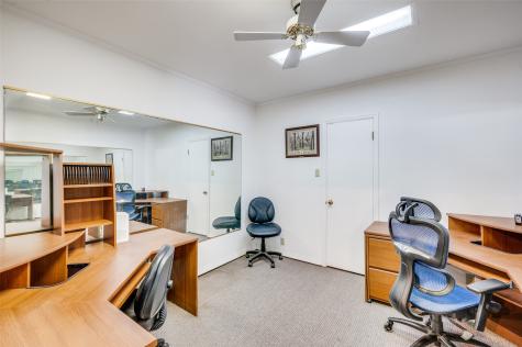 1202 S Lindsay Street Gainesville TX 76240