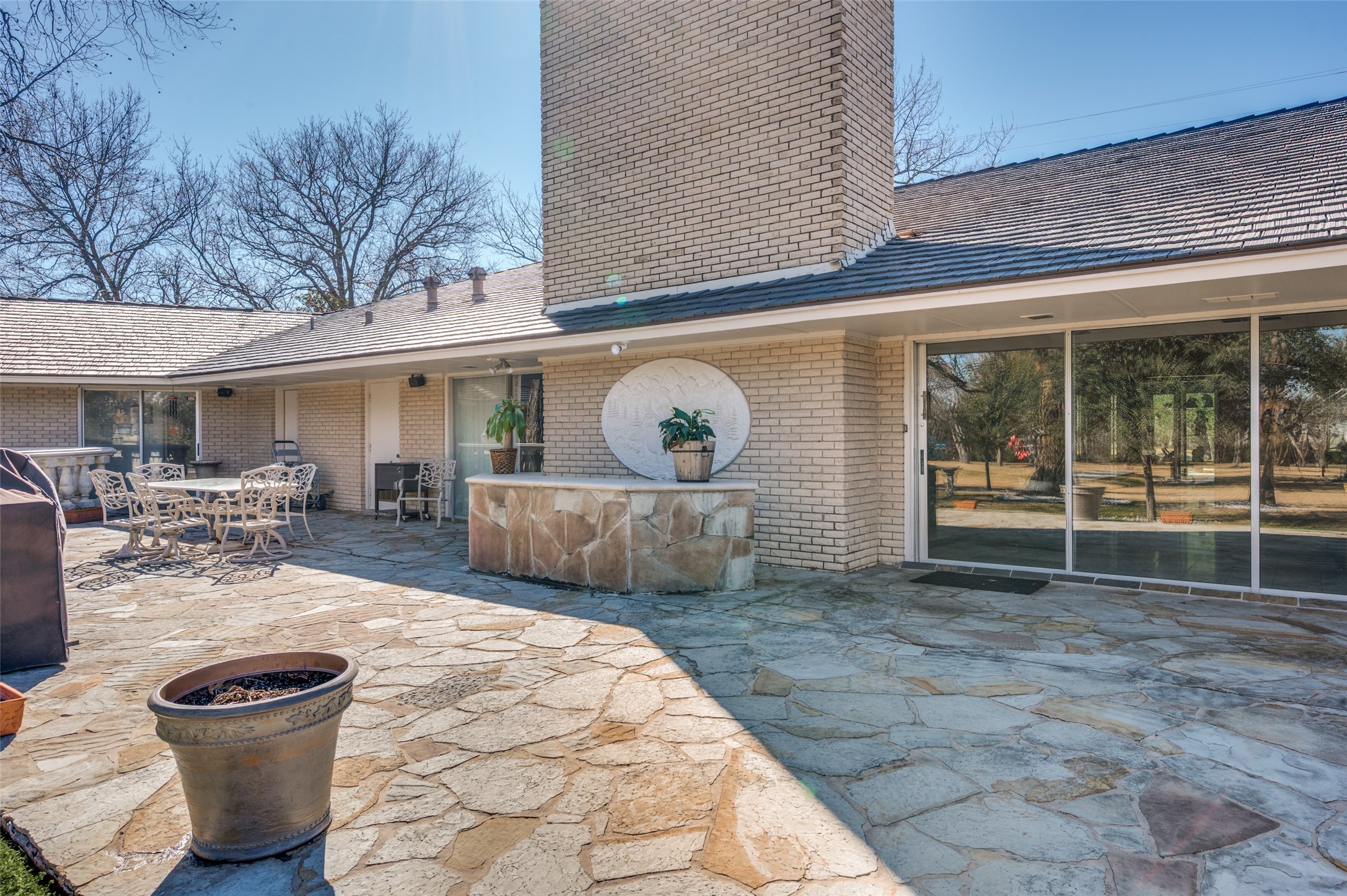 1202 S Lindsay Street Gainesville TX 76240