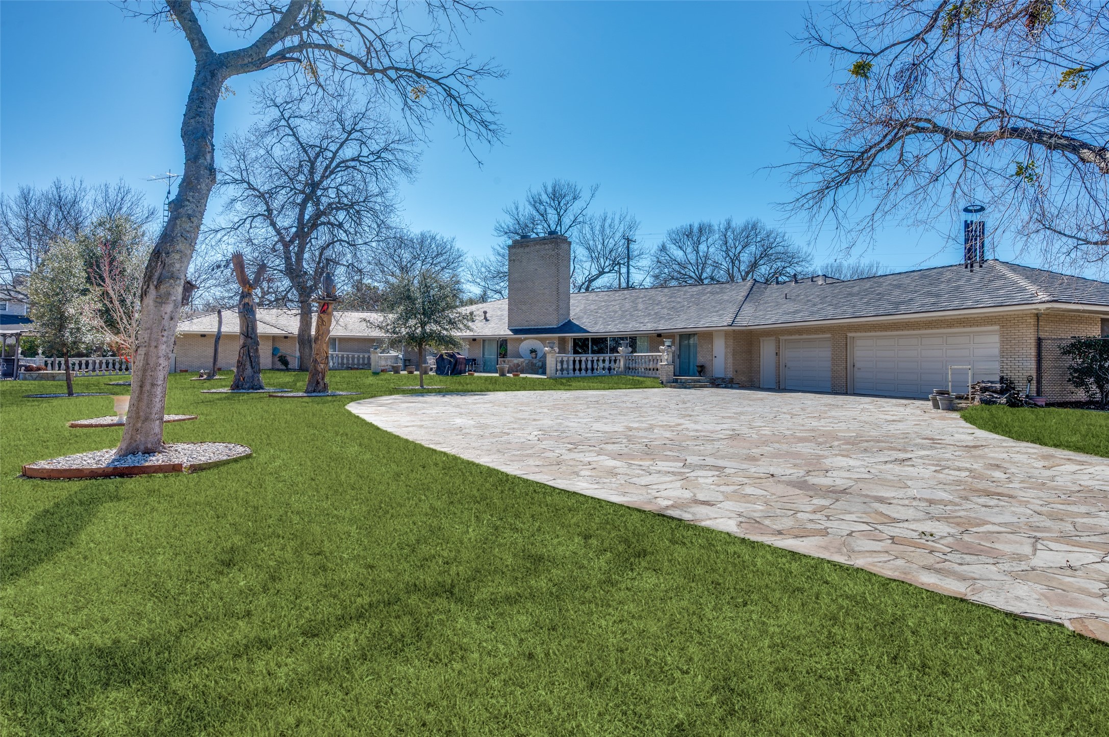 1202 S Lindsay Street Gainesville TX 76240