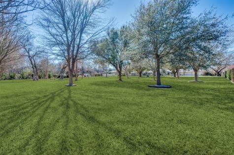 1202 S Lindsay Street Gainesville TX 76240