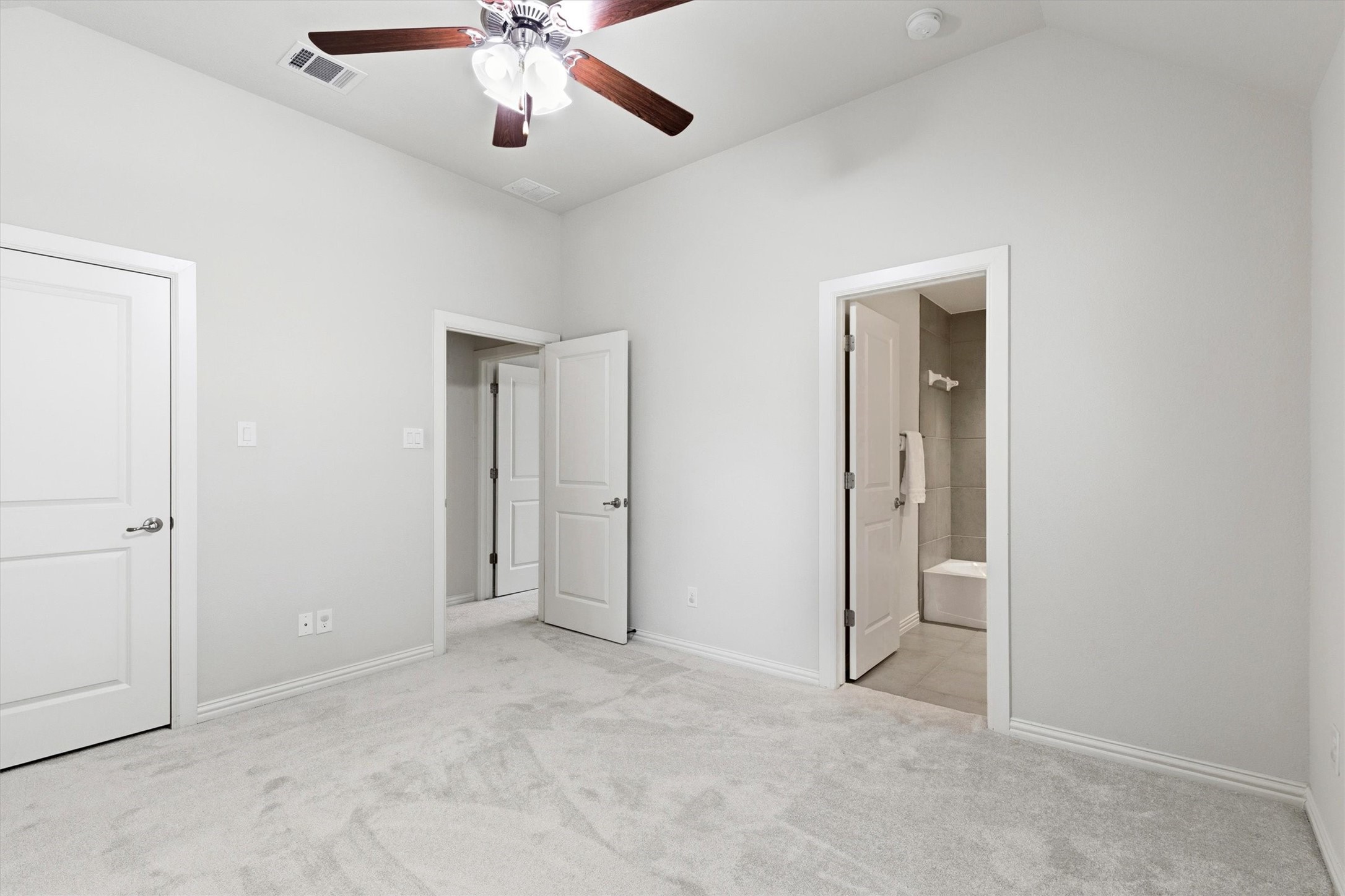 5616 Heron Drive W Colleyville TX 76034