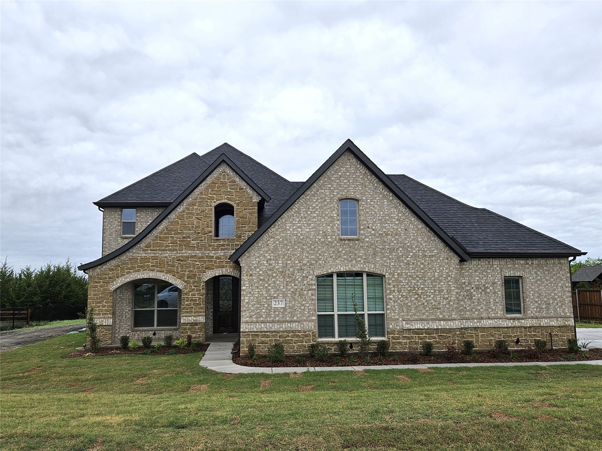 237 Magnolia Court Trenton TX 75490