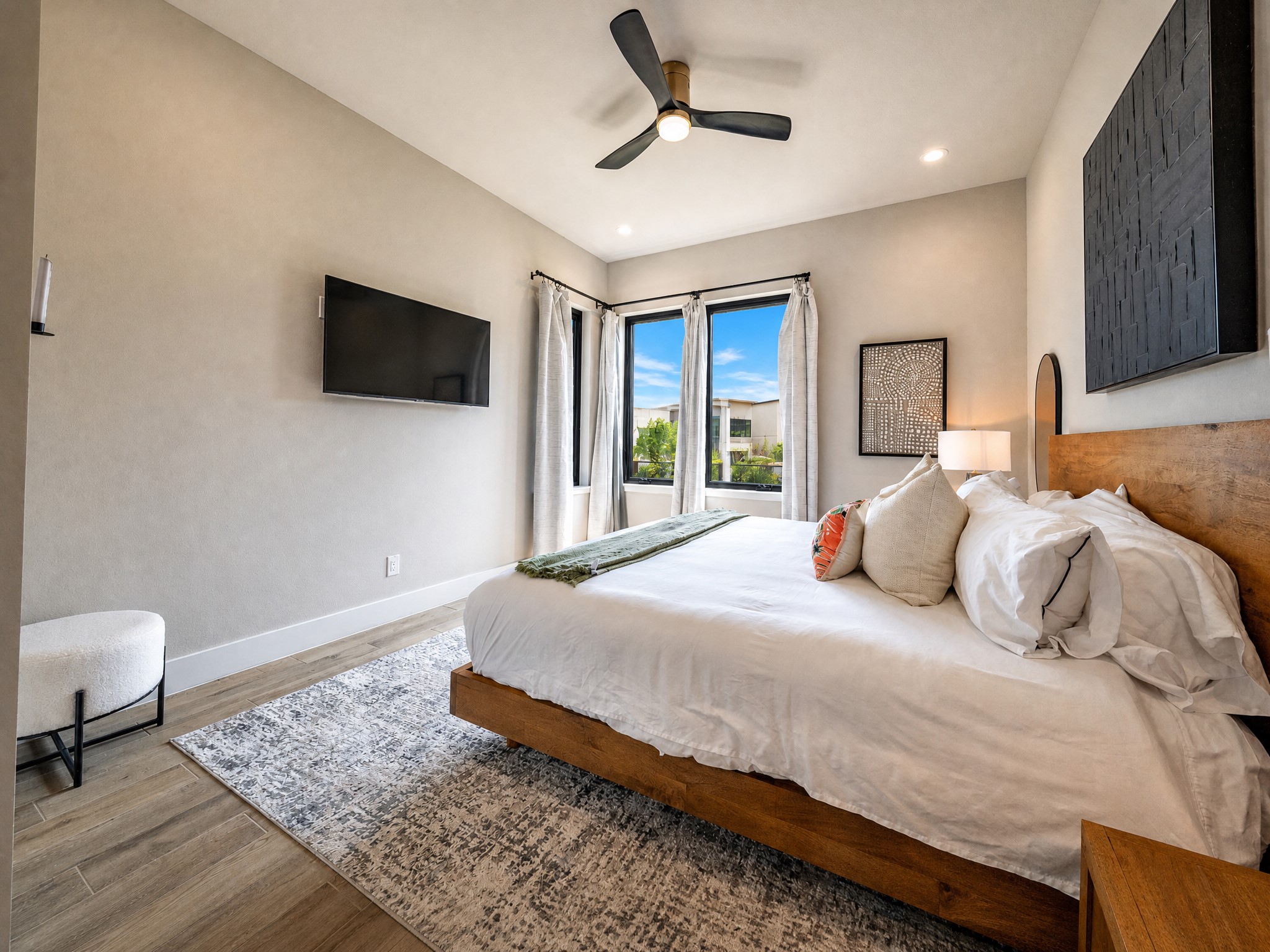 12 Breakwater Bend Graford TX 76449