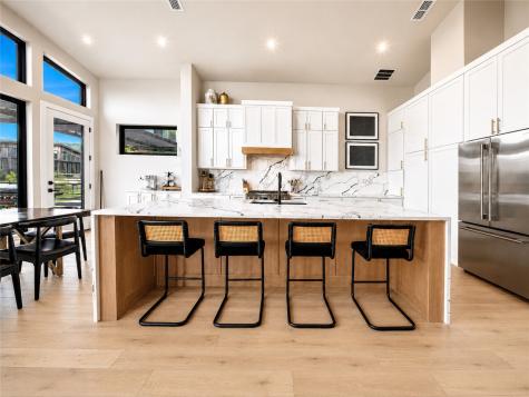 12 Breakwater Bend Graford TX 76449