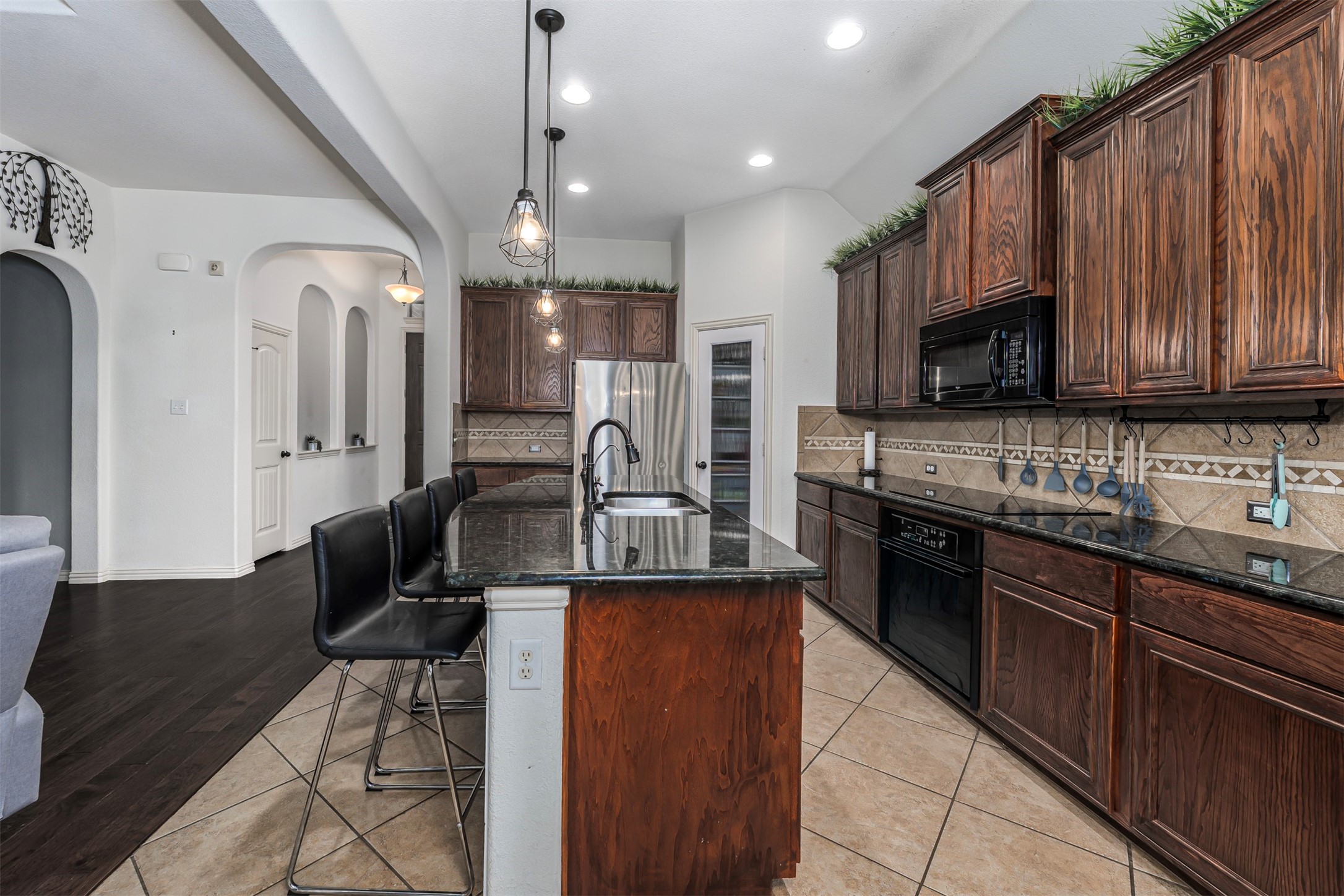 209 Boardwalk Avenue Waxahachie TX 75165