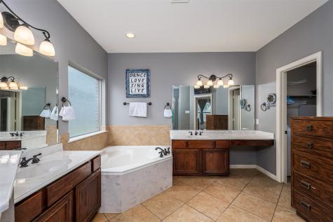 209 Boardwalk Avenue Waxahachie TX 75165