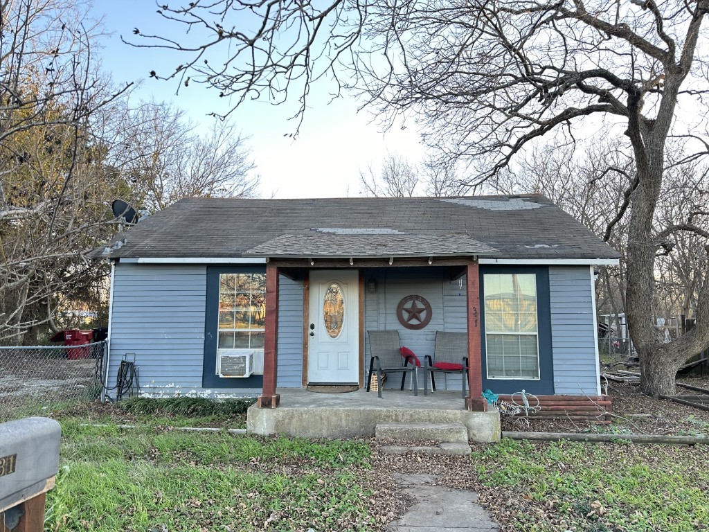 231 W Oneal Street Wills Point TX 75169