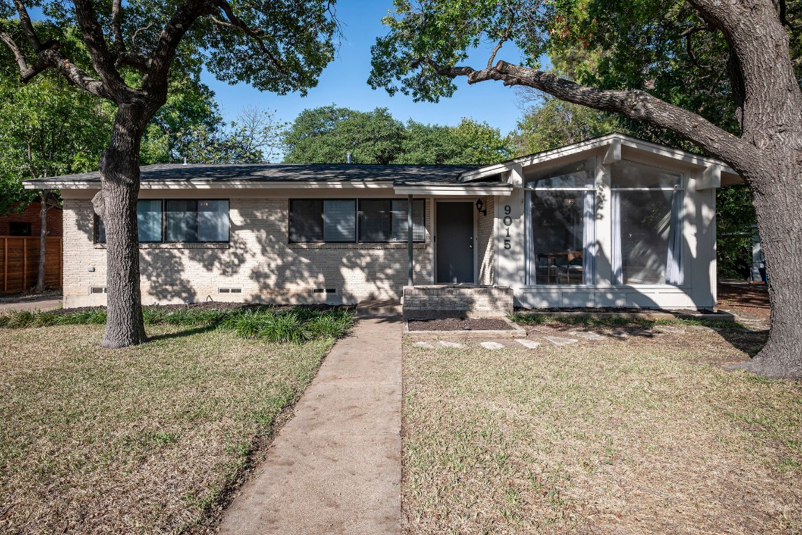 9015 Rolling Rock Lane Dallas TX 75238