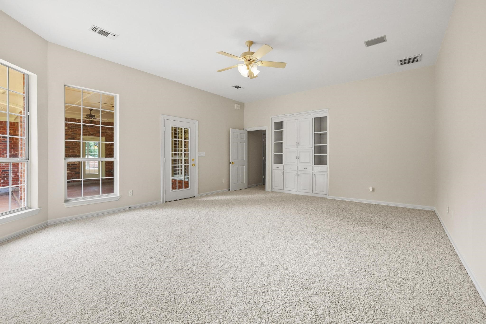 3140 Farm Road 195 Paris TX 75462