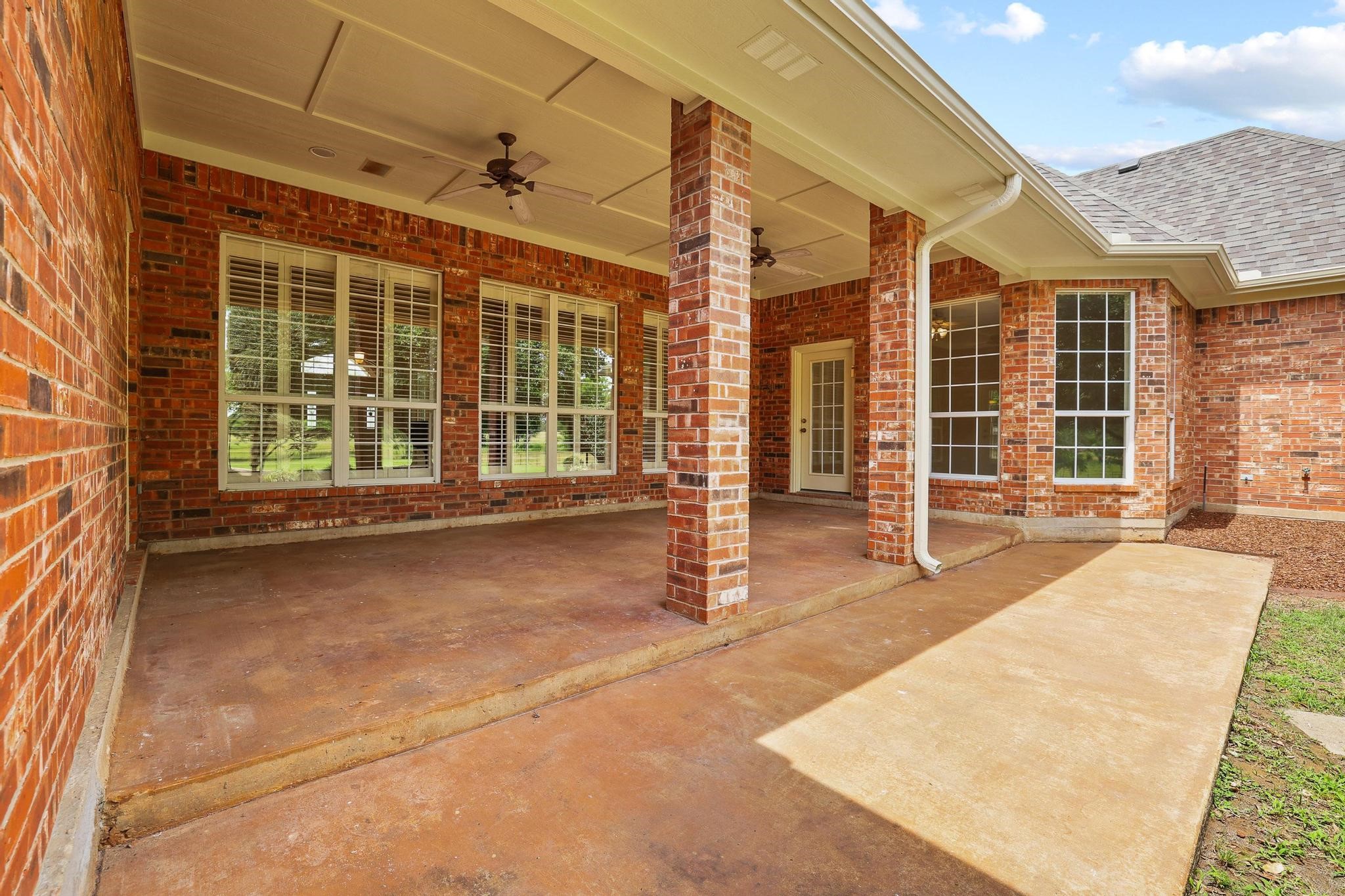 3140 Farm Road 195 Paris TX 75462