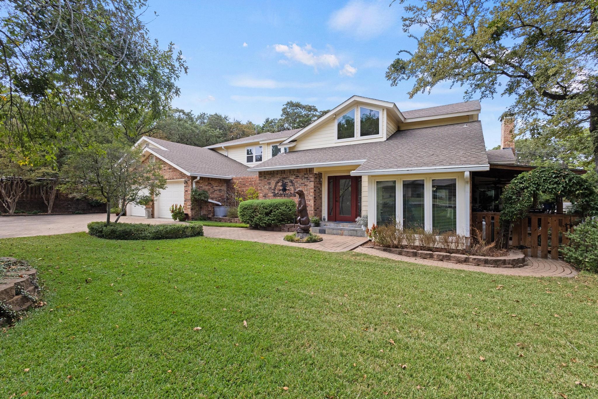 455 Lakepoint Loop Pottsboro TX 75076