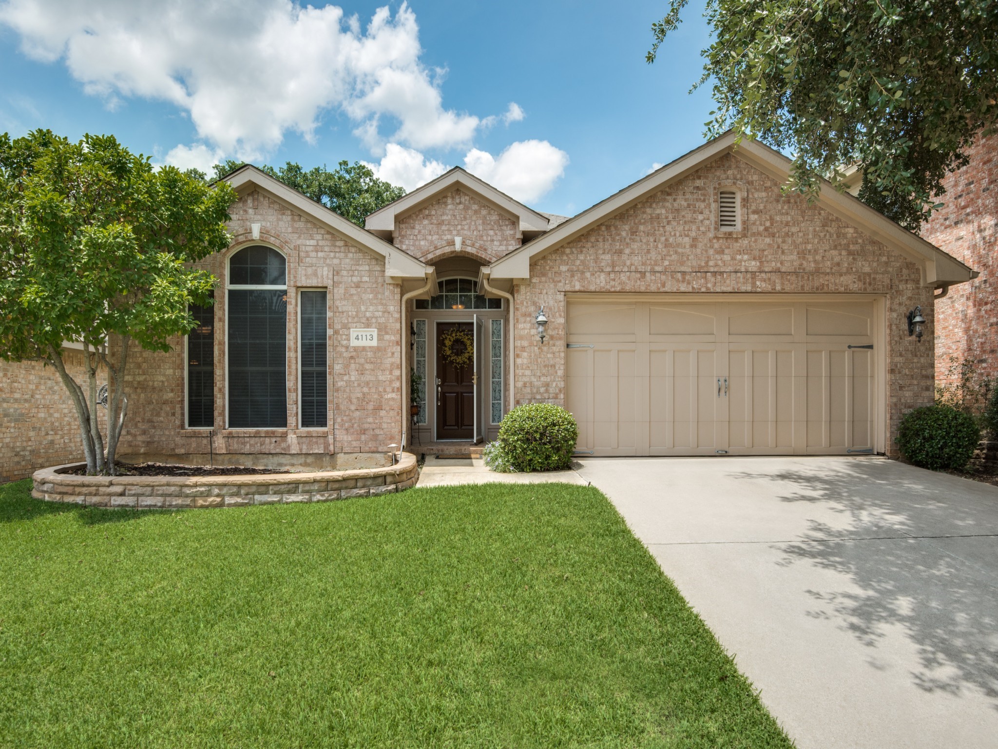 4113 Slick Rock Fort Worth TX 76040