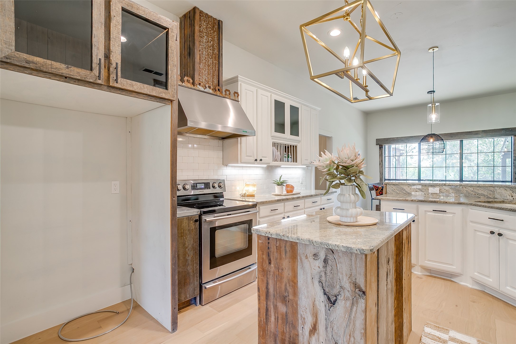 657 Silver Spur Drive Weatherford TX 76087