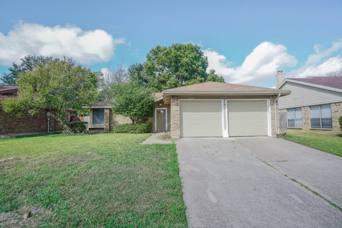 5314 Yaupon Drive Arlington TX 76018