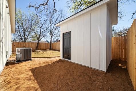 1105 1st Street Brownwood TX 76801