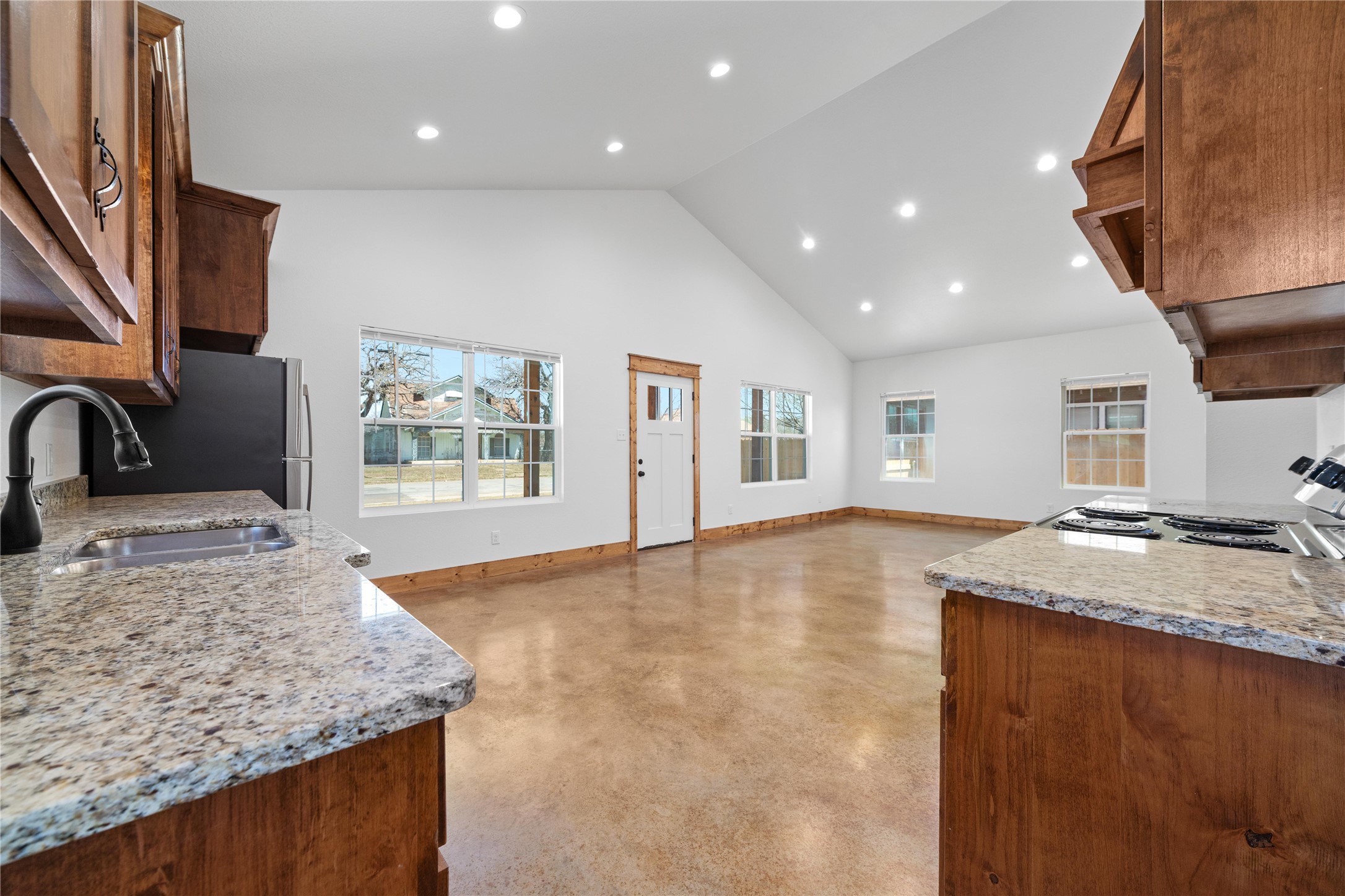 1105 1st Street Brownwood TX 76801