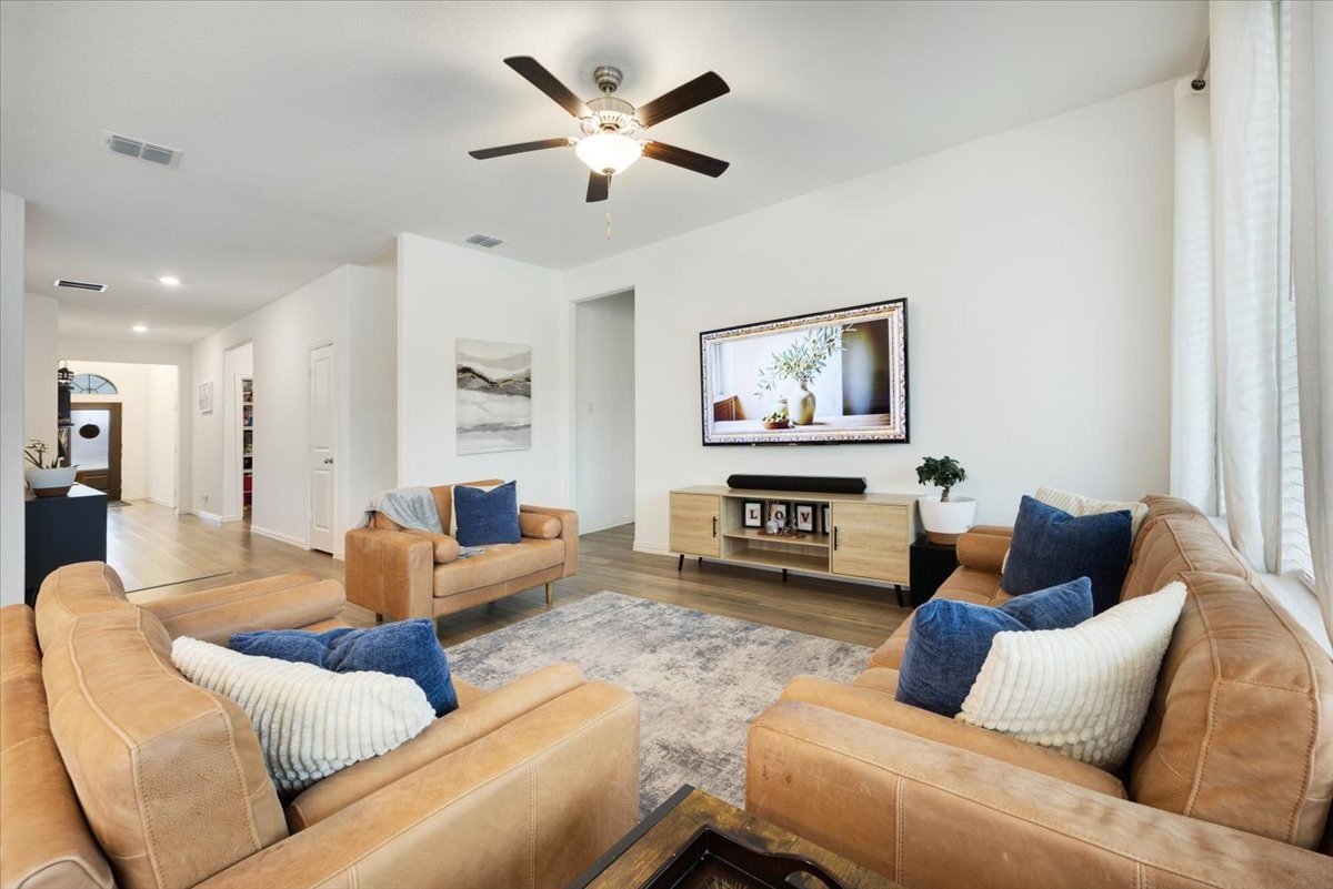 528 Poplar Street Princeton TX 75407