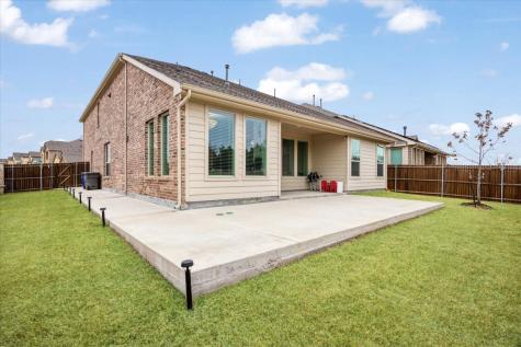 528 Poplar Street Princeton TX 75407