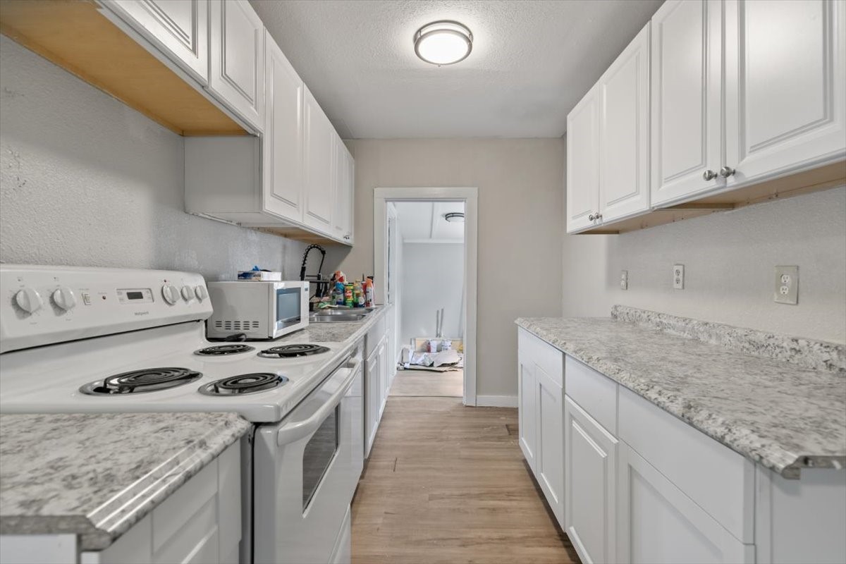 304 S Colorado Street Whitney TX 76692