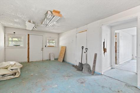 304 S Colorado Street Whitney TX 76692