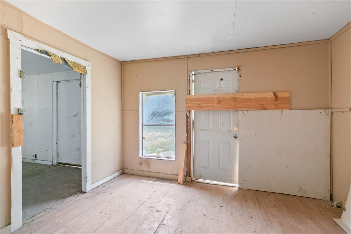 304 S Colorado Street Whitney TX 76692