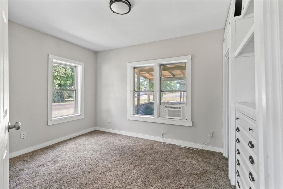304 S Colorado Street Whitney TX 76692