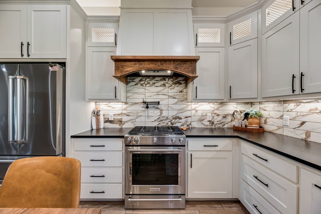 245 Creek Crossing Street Alvord TX 76225