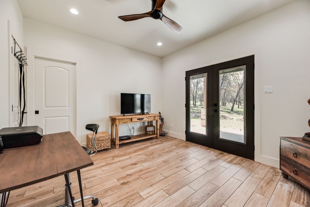 245 Creek Crossing Street Alvord TX 76225