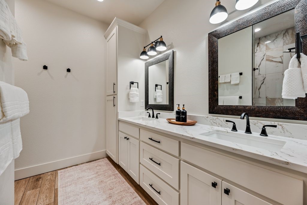 245 Creek Crossing Street Alvord TX 76225