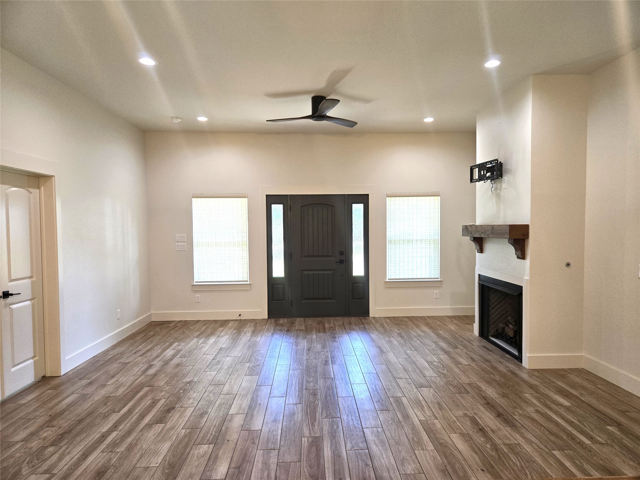 245 Creek Crossing Street Alvord TX 76225