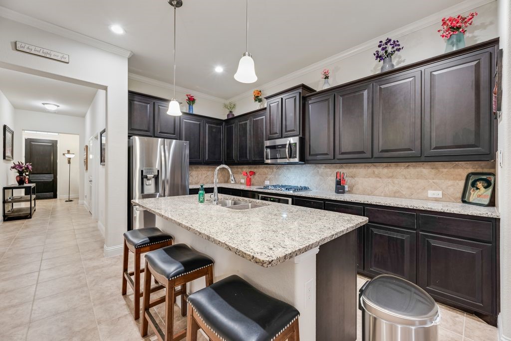 8116 Glenn Day Drive Arlington TX 76002