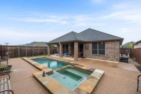 8116 Glenn Day Drive Arlington TX 76002