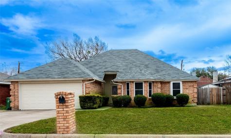 6203 Mercedes Drive Arlington TX 76001
