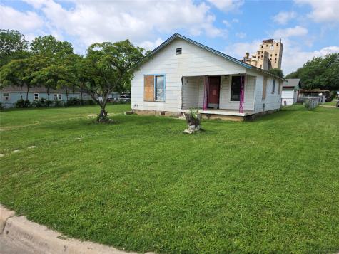 3700 S Main Street Fort Worth TX 76110