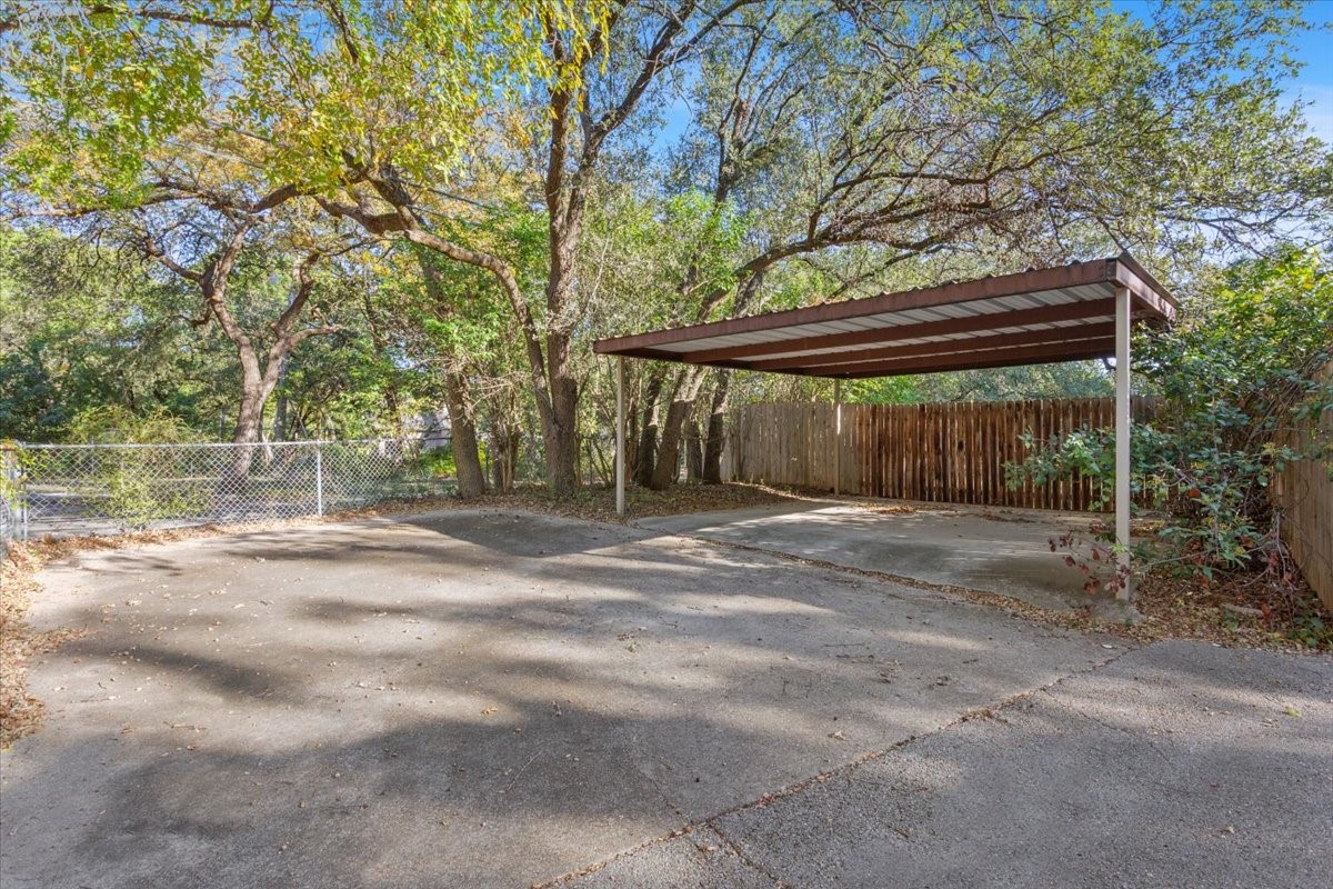 8756 Panther Drive Woodway TX 76712