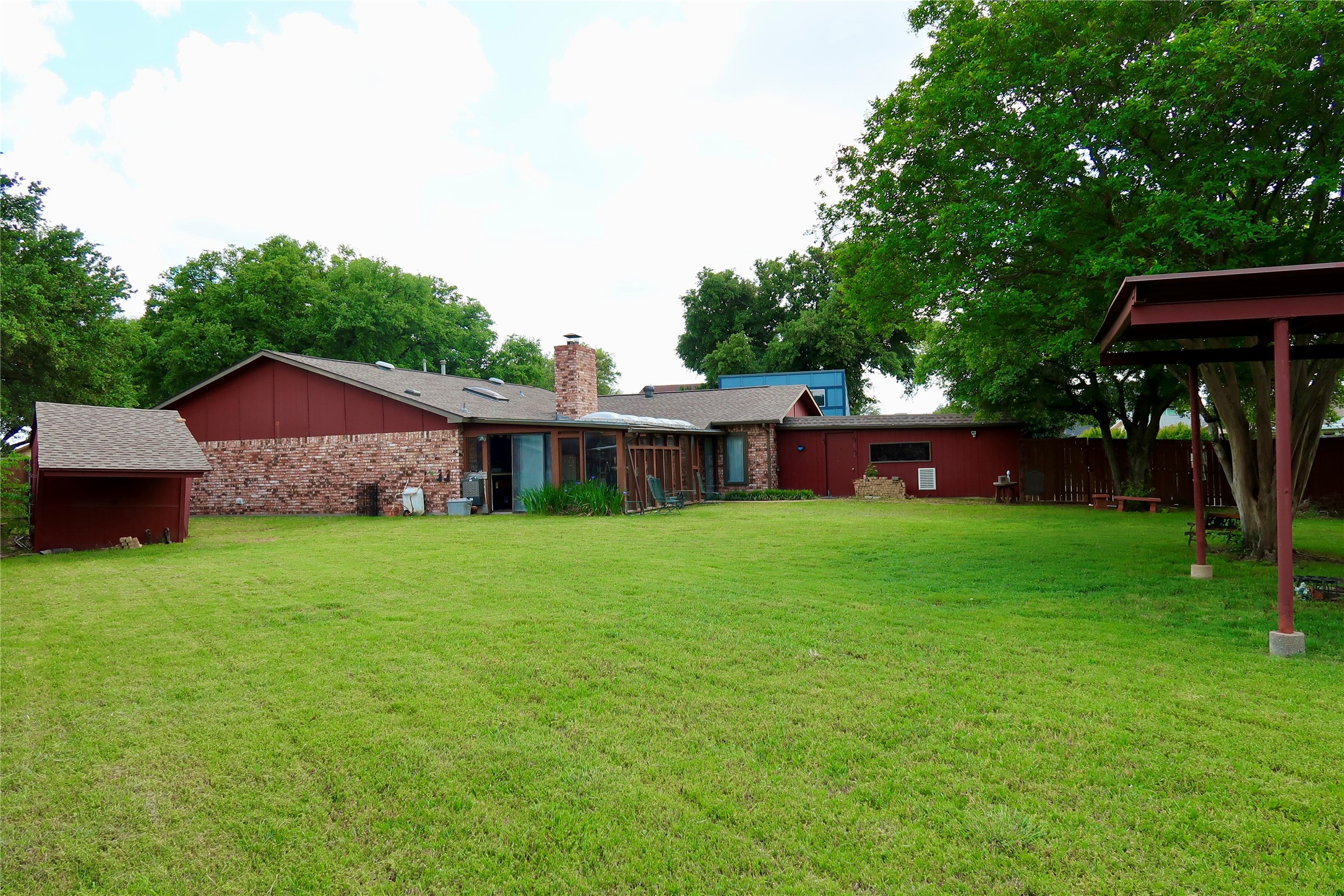 2009 Stefani Court Carrollton TX 75007