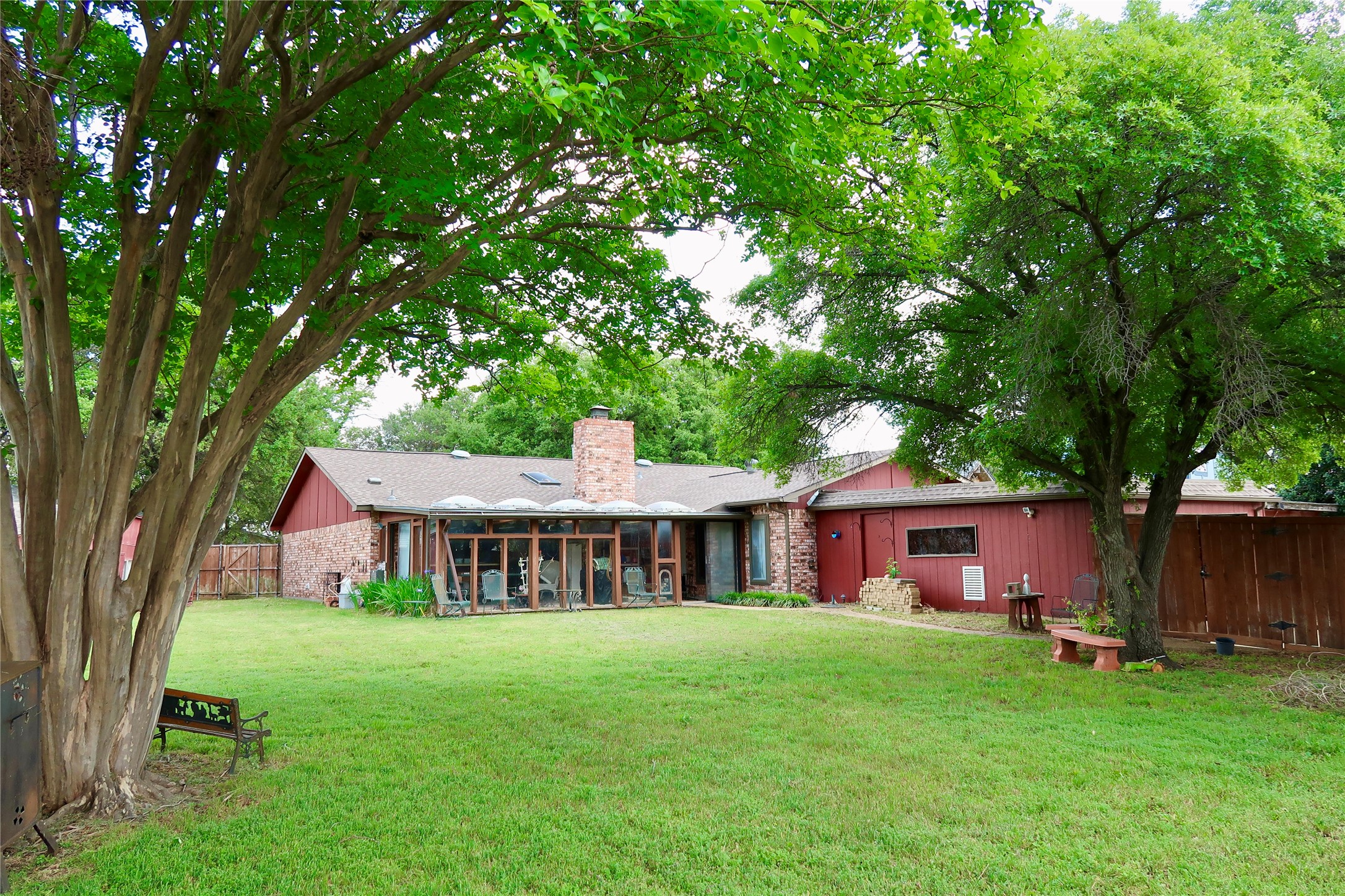 2009 Stefani Court Carrollton TX 75007