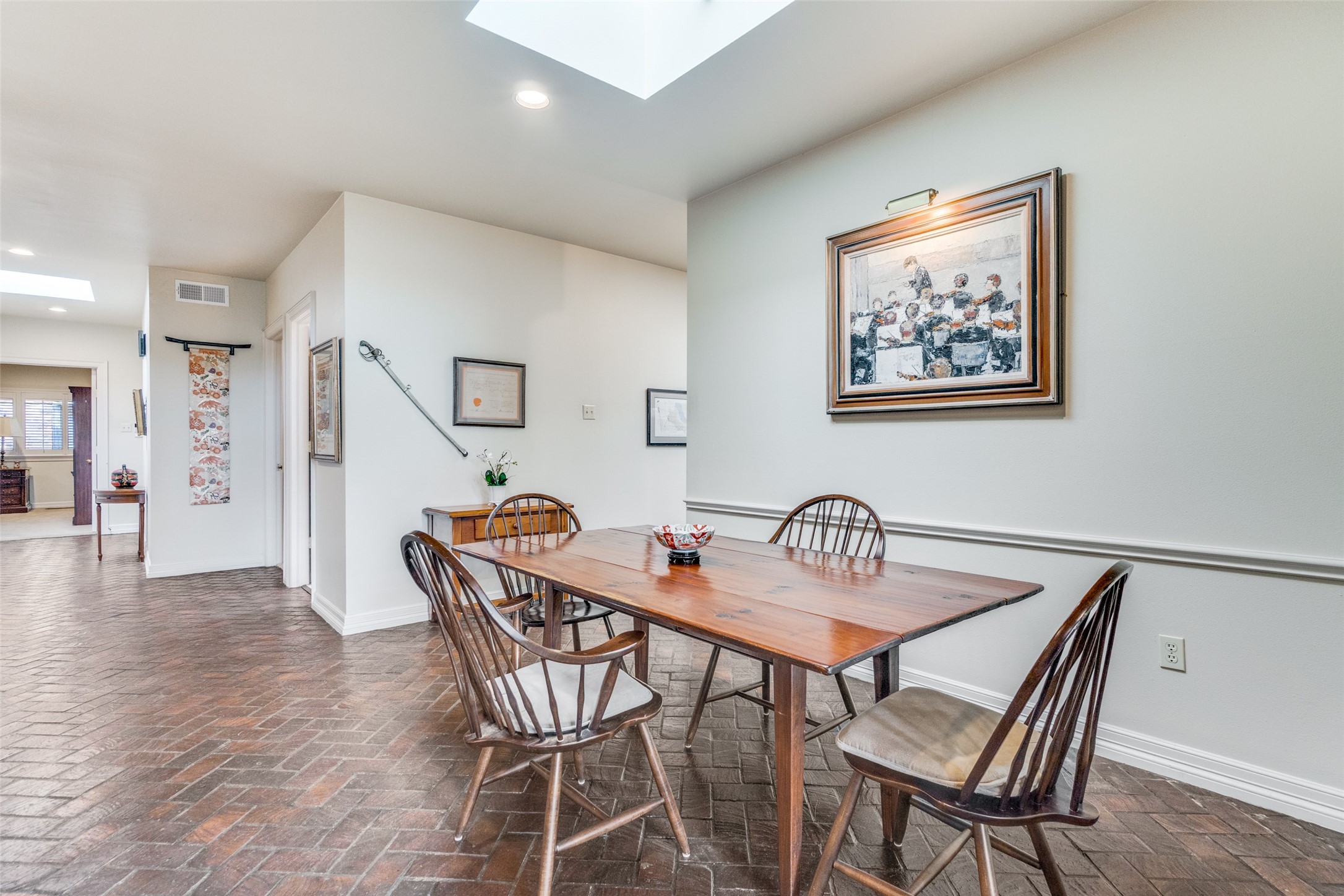 5845 Farquhar Lane Dallas TX 75209