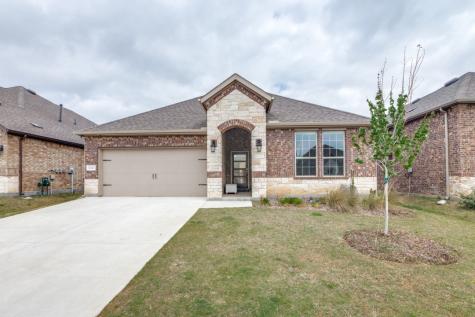 11213 Klondike Lane Aubrey TX 76227