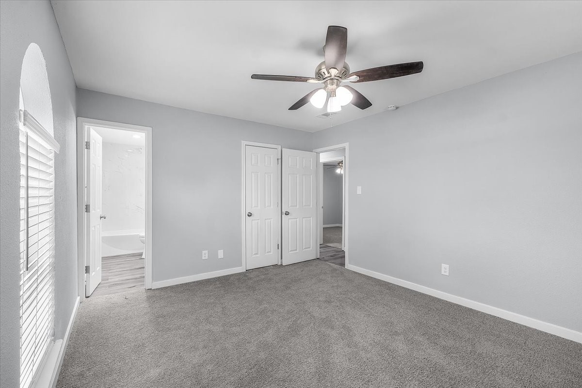 705 NW Hillery Street Burleson TX 76028
