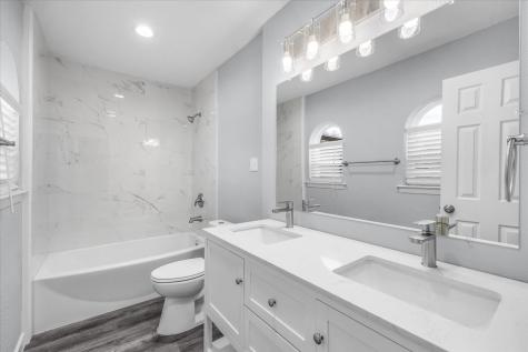 705 NW Hillery Street Burleson TX 76028