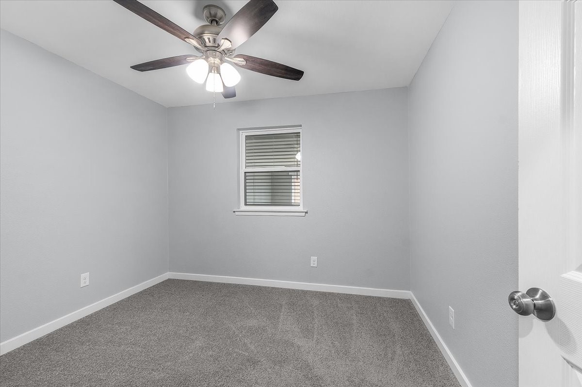 705 NW Hillery Street Burleson TX 76028