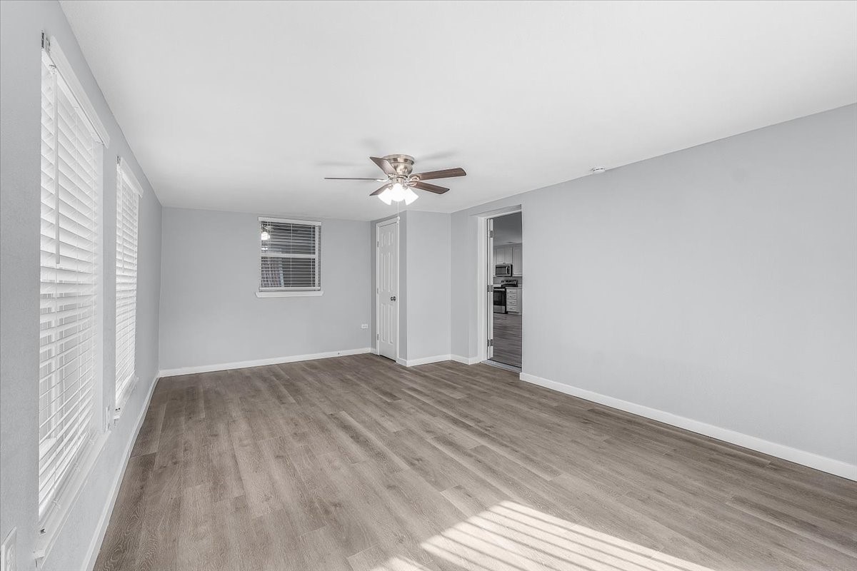 705 NW Hillery Street Burleson TX 76028