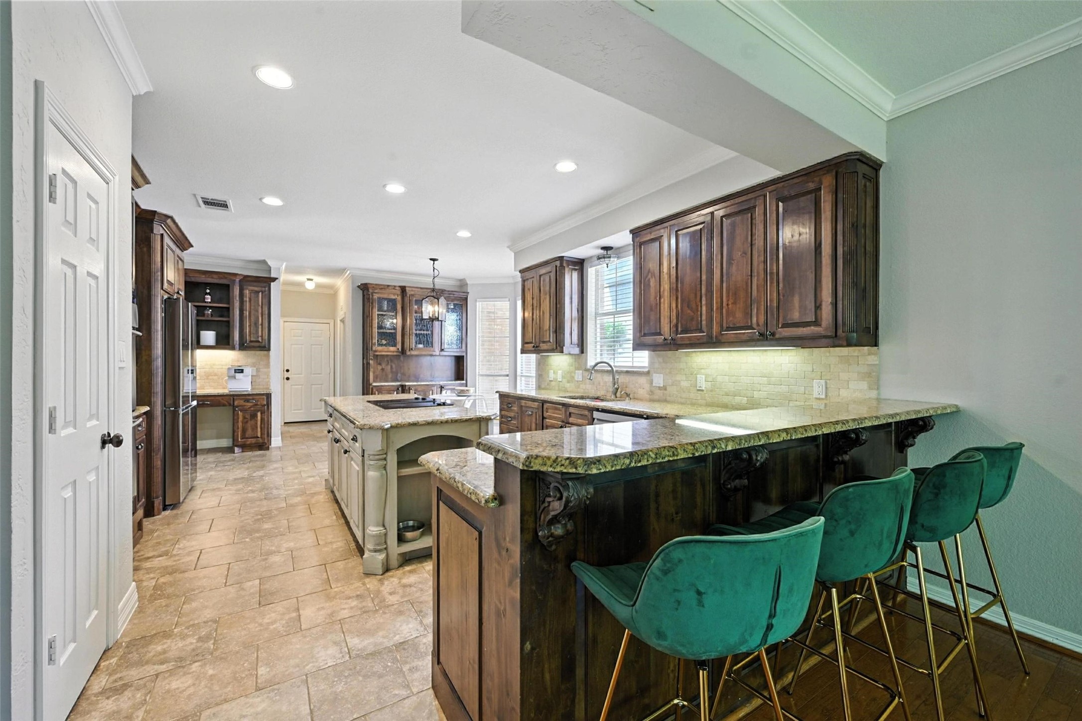 913 Hills Creek Drive Mckinney TX 75072