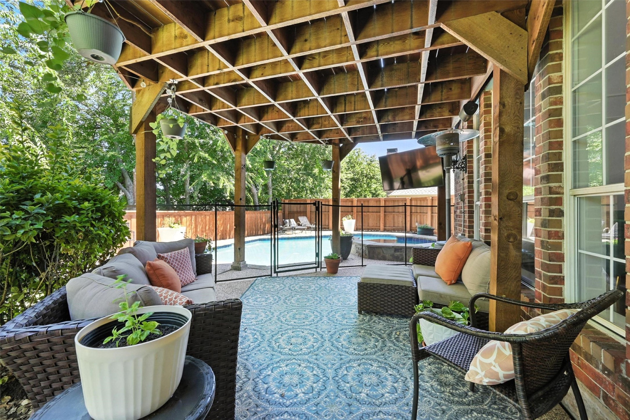 913 Hills Creek Drive Mckinney TX 75072